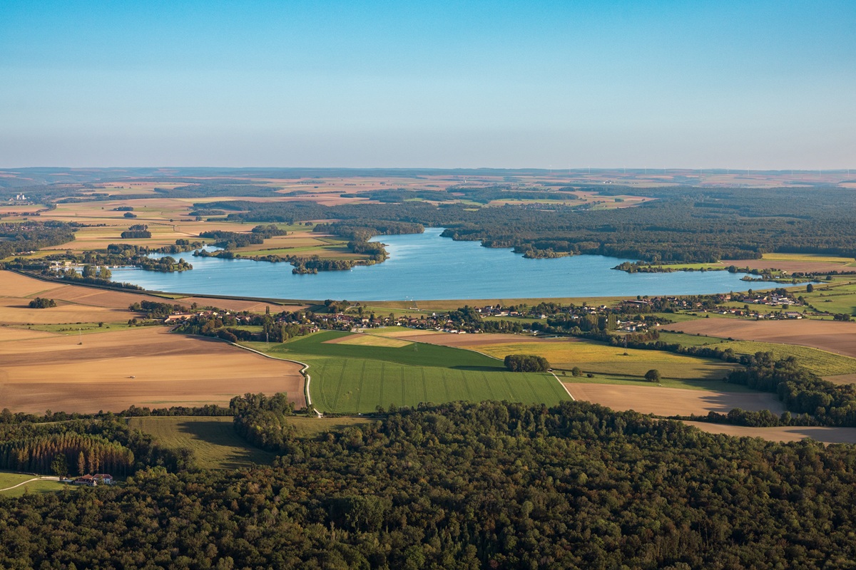 Le lac d'orient dans l'Aube en Champagne