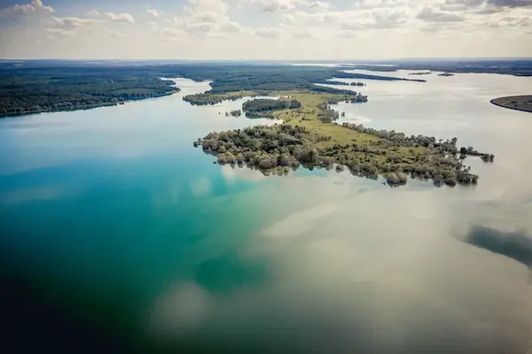 vue sur les grands lacs de champagne